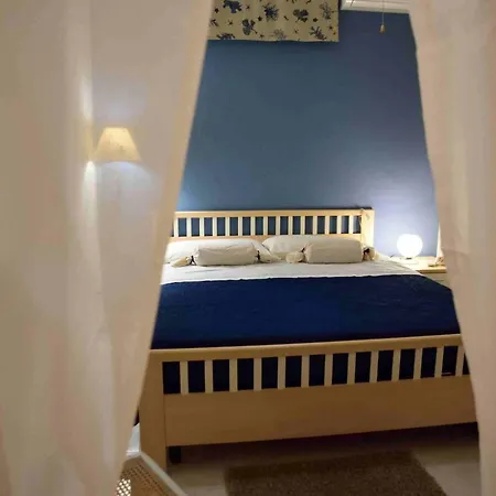 Daire Light Blue House *