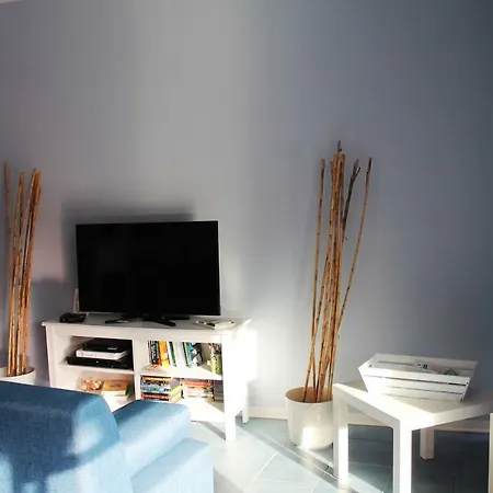 Light Blue House Apartment *